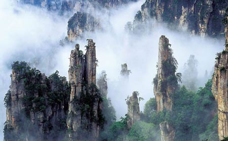 張家界森林公園，袁家界，楊家界，天子山二天自助游